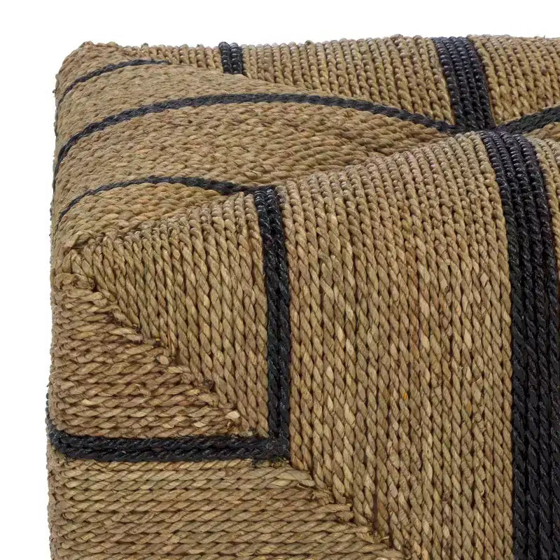 Pouf ottomano quadrato in giunco marino intrecciato naturale e nero, singolo