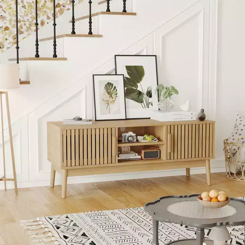 Mobile TV Boho in Legno Naturale con Armadietto e Ripiani Aperti, Adatto a TV fino a 50", Montaggio per 1 Persona
